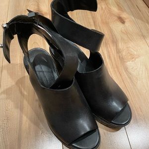 Zara basic heel, size 36, new with tag